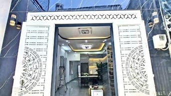 BÁN NHÀ TO ĐÙNG - XÂY MỚI 100% - GẦN LỘ HUỲNH TẤN PHÁT