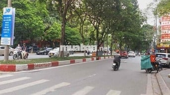 GĐ CẦN BÁN NHÀ PHỐ TRUNG KÍNH 74m 6 TẦNG 22,7tỷ