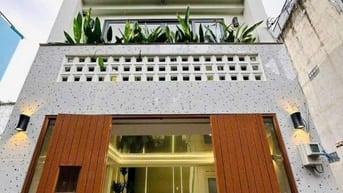 Chủ hạ giá bán căn nhà CMT8 - Quận 3 - Giá hạ còn 4 tỷ 250