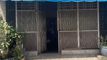 Bán nhà cấp 4, diện tích 107m2, nở hậu, sổ hồng, hẻm 1/ rộng 6m