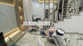 Bán nhà ngõ Nguyễn Trãi 40m 4 tầng giá 11.5 tỷ còn tl
