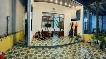 Cần bán nhà gác đúc
DT🌳 120m2 
🚀🎶Kiệt 193 Hà Huy Tập . 
🎉Nhà kiệt