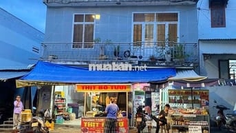 Bán nhà ở mặt tiền chợ Phú Giáo