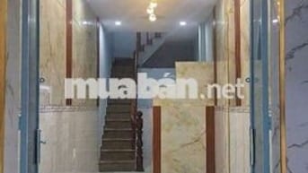 Bán nhà đường Quốc Lộ 50 DT.2m5×9m5 } 1 Lầu 1 Lững 3 Phòng 1 toilet.