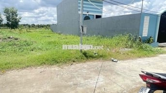 Bán 10x40 thổ cư đường Đan Oto nền cao kế bên đã cất nhà lầu