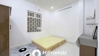 CHDV, Phòng trọ giá rẻ gần Q5 nội thất cơ bản ở liền
