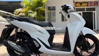 Honda SH 125 2022 màu trắng đẹp