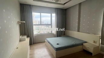 Sai gon Royal - 2PN- Full nội thất - River side - 30 tr/ tháng