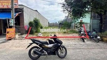 Gần dân, chợ, bệnh viện, khu công nghiệp