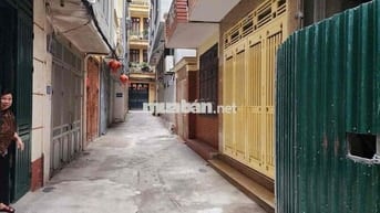 BÁN ĐẤT TẶNG NHÀ 2 TẦNG PHỐ THÁI HÀ 80/100M2 MT 6.5M - GIÁ CHỈ 20TỶ