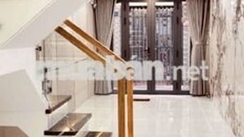 BÁN NHÀ NGUYỄN THẦN HIẾN P18 Q4~30M2~2TẦNG NHÀ ĐẸP~NHĨN 4TỶ XÍU.