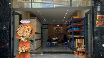 Bán Nhà mặt tiền gần bến xe Đà Nẵng 