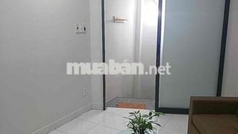 Bán nhà Hoàng Văn Thụ,13m2,3 tầng,2PN,kế bên là Sân Bay Tân Sơn Nhát