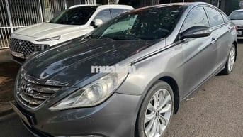 Hyundai Sonata 2011 2.0 AT - 123456 km