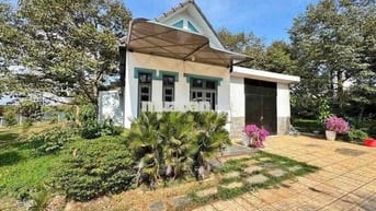 Nhà vườn sầu riêng giá ngộp, sổ sẵn sở hữu liền tay