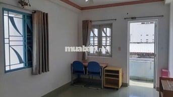 Phòng Q.Bình Thạnh 3' tới Hutech,Hồng Bàng,Nhân Văn,Dược,Tôn ĐứcThắng