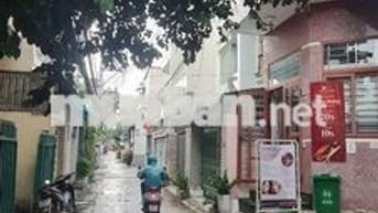 Nhà căn góc Huỳnh Tấn Phát thông Đào Trí