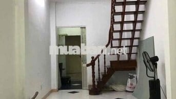 Cho thuê nhà 1 trệt 1 lầu đường Hoàng Hoa Thám, p7, Bình Thạnh