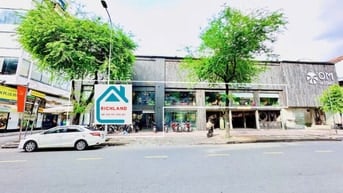 Cho Thuê Nhà GÓC 2MT: 848 Sư Vạn Hạnh, Phường 12, Quận 10, TPHCM.