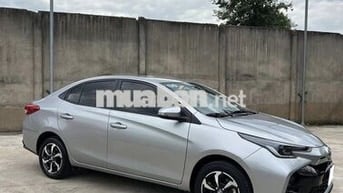 Toyota Vios 2023 số sàn, màu xám