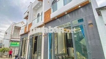 🌻SHĐ - CHO THUÊ NHÀ TRỆT LẦU CÓ NỘI THẤT MỚI HẺM 11 NGUYỄN VĂN LINH
