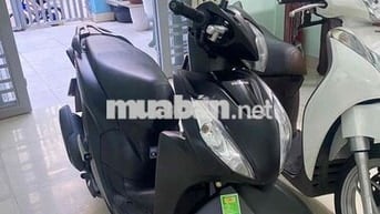 cần bán xe nhà dùng còn mới, ít sử dụng