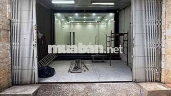 NHÀ FULL NỘI THẤT NGAY CHỢ BÌNH TRIỆU, GẦN ĐH LUẬT 80M2 Ở GĐ, NHÓM BẠN