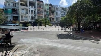 nguyên căn mặt tiền đối diện công viên cao lỗ Q8