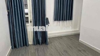 Nhà Đẹp Giá Rẻ - 1pn 1wc - 1 máy lạnh - hẻm ô tô nhỏ