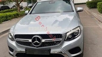 Mercedes Benz GLC 250 4 matic sản xuất 2017