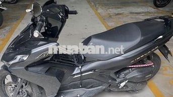 Xe ab 125 màu đen