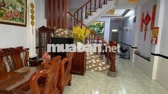 Cho thuê nhà 5×22m.  Trần Văn Mười. Giá 10 triệu.