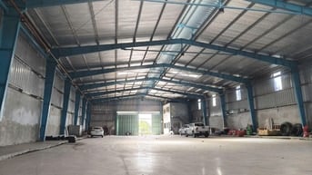 Cho thuê kho xưởng 1.400m² mặt tiền Quốc lộ 1A, Bình Tân, giá:115tr/TH