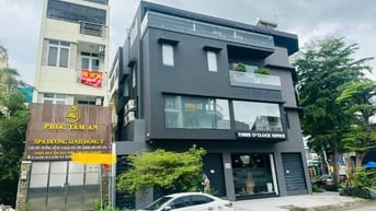 Cho thuê nhà mặt tiền Cao Đức Lân, Dt 4x20m nhà đẹp, giá 33 tr/tháng