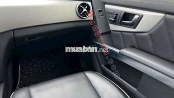 Mercedes-Benz GLK250 4MATIC 2013 màu bạc