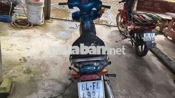 Cần bán xe future 2001