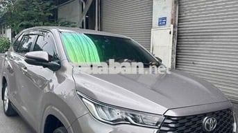 Toyota Innova Cross Xăng 2025-5000km xe hãng