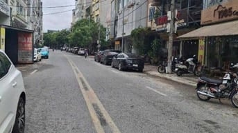 Bán nhà mặt phố Trung Phụng- Xã Đàn, 85m, 7 tâng thang máy, ô tô tránh