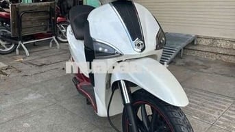 Lyberty 150 ie.2012.đẹp nguyên zin.máy êm. Tp.