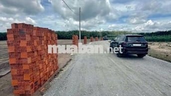 ĐẤT THỔ CƯ VEN TPHCM 200M2 - 580tr - SHR
