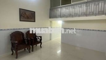 Cho thuê nhà 70m2 có gác lửng, 2 phòng ngủ, Bình Hưng,Bình Chánh,kế Q8