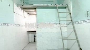 Phòng trọ 18m2 giá rẻ Gò Vấp, phòng dưới trệt không chung chủ