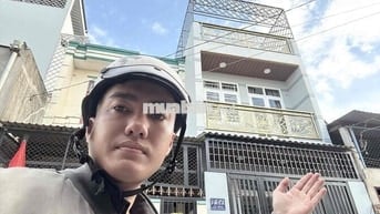 CHÍNH CHỦ GỬI BÁN NHÀ 3 TẦNG CẠNH KHU TÊN LỬA-HXH 6M THÔNG-5.8 TỶ