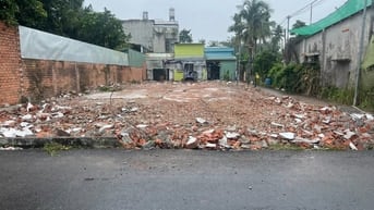 CHỦ CẦN TIỀN TRẢ NGÂN HÀNG NÊN BÁN MIẾNG ĐẤT MẶT TIỀN ĐƯỜNG NHỰA 14M