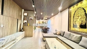 CHO THUÊ NHÀ KINH DOANH 3 PN SIÊU RỘNG ĐẸP MẶT ĐƯỜNG LÊ HỒNG PHONG