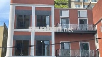 CHO THUÊ TOÀ NHÀ TRẦN BẠCH ĐẰNG - 3 TẦNG 1 TUM TRỐNG SUỐT