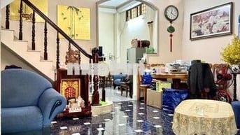NHÀ ĐẸP TRUNG TÂM Q5 NGANG 6M 4 TẦNG  XE HƠI ĐỖ CỬA – CHỈ NHỈNH 9 TỶ