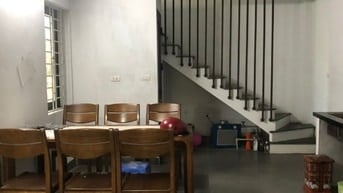 Chính chủ cho thuê nhà mặt đất