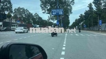 vị trí quá đẹp cho 1 siêu phẩm càn bán lại cho anh em