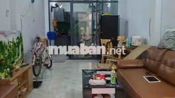 Cho thuê nhà Trệt 3 Lầu 6 Phòng Ngủ , Quận 3
